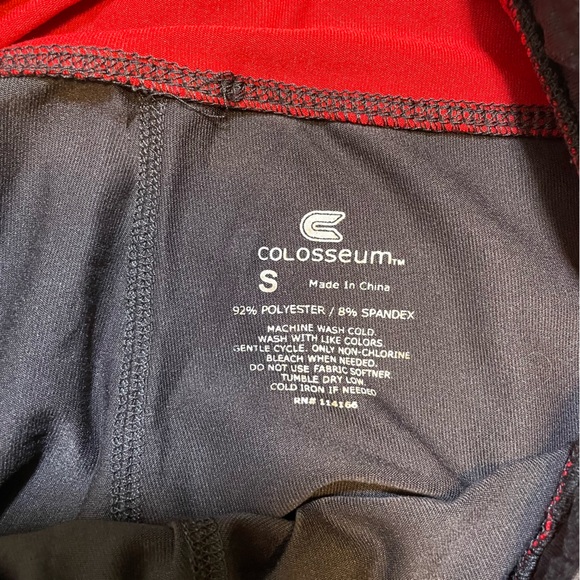 Iconic Ohio State Buckeyes Athleisure Capri Leggings Women’s Size Small‎ - Picture 4 of 7